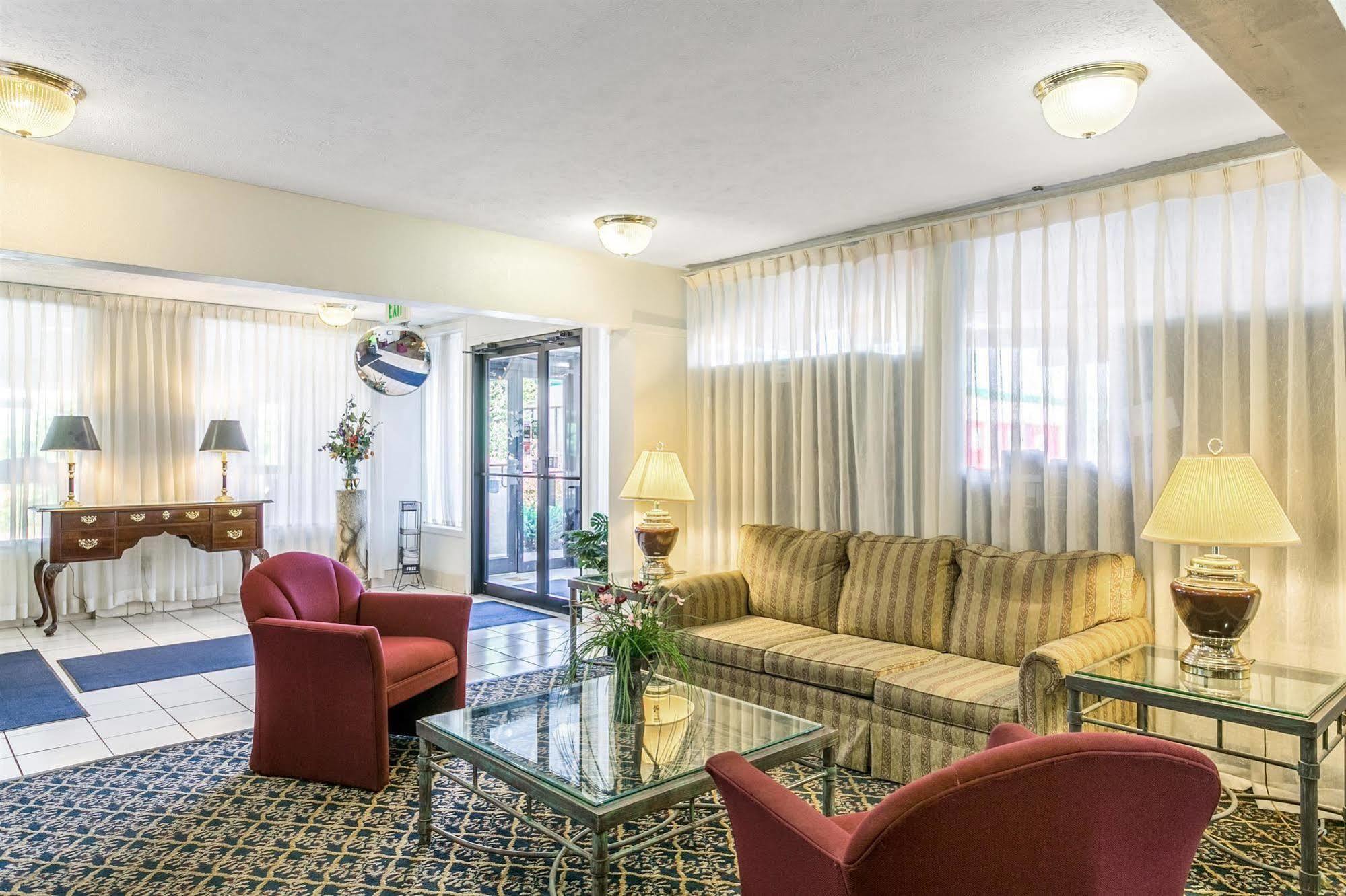 Americas Best Value Inn Edgewood, Md Экстерьер фото