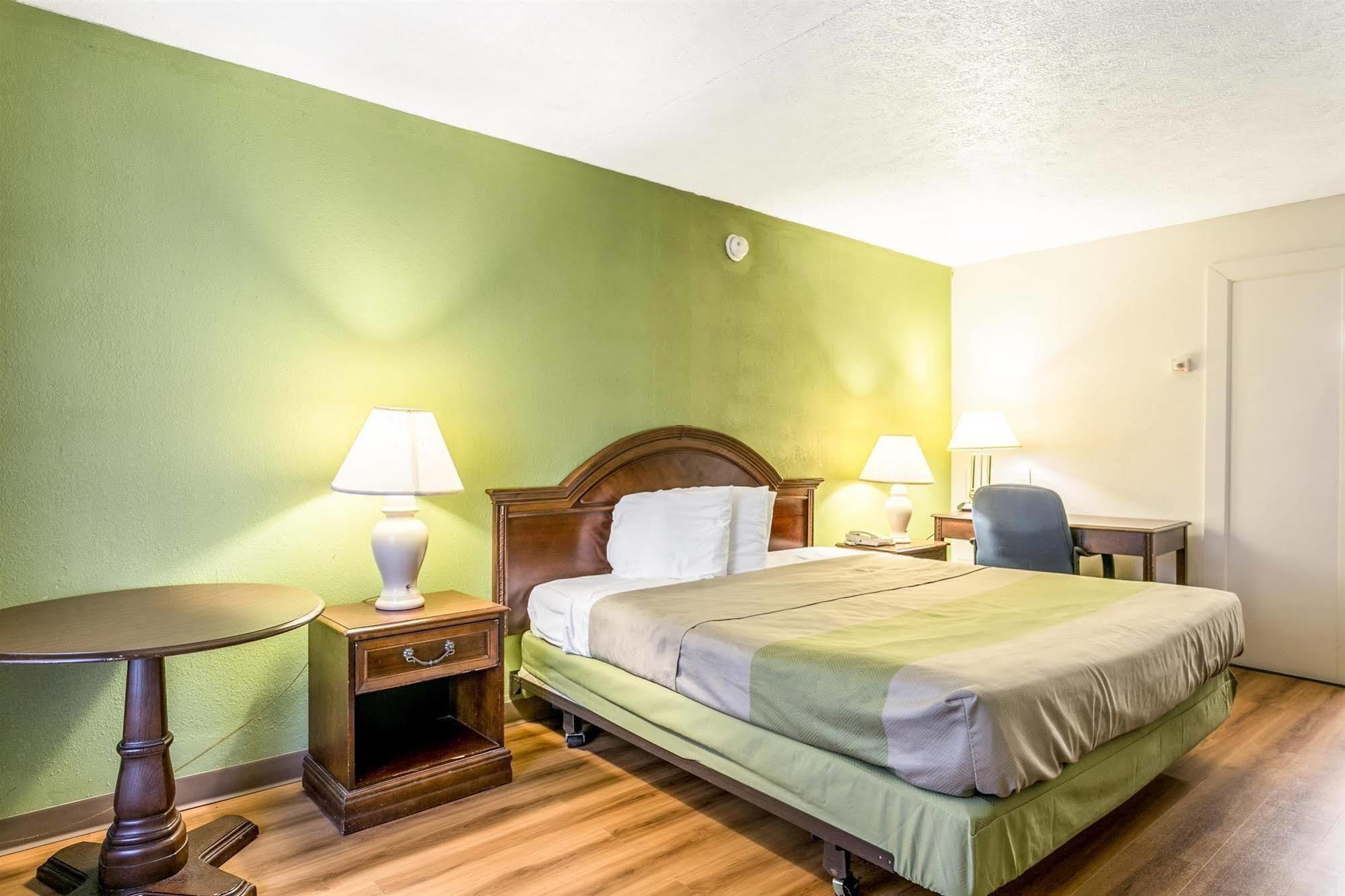 Americas Best Value Inn Edgewood, Md Экстерьер фото
