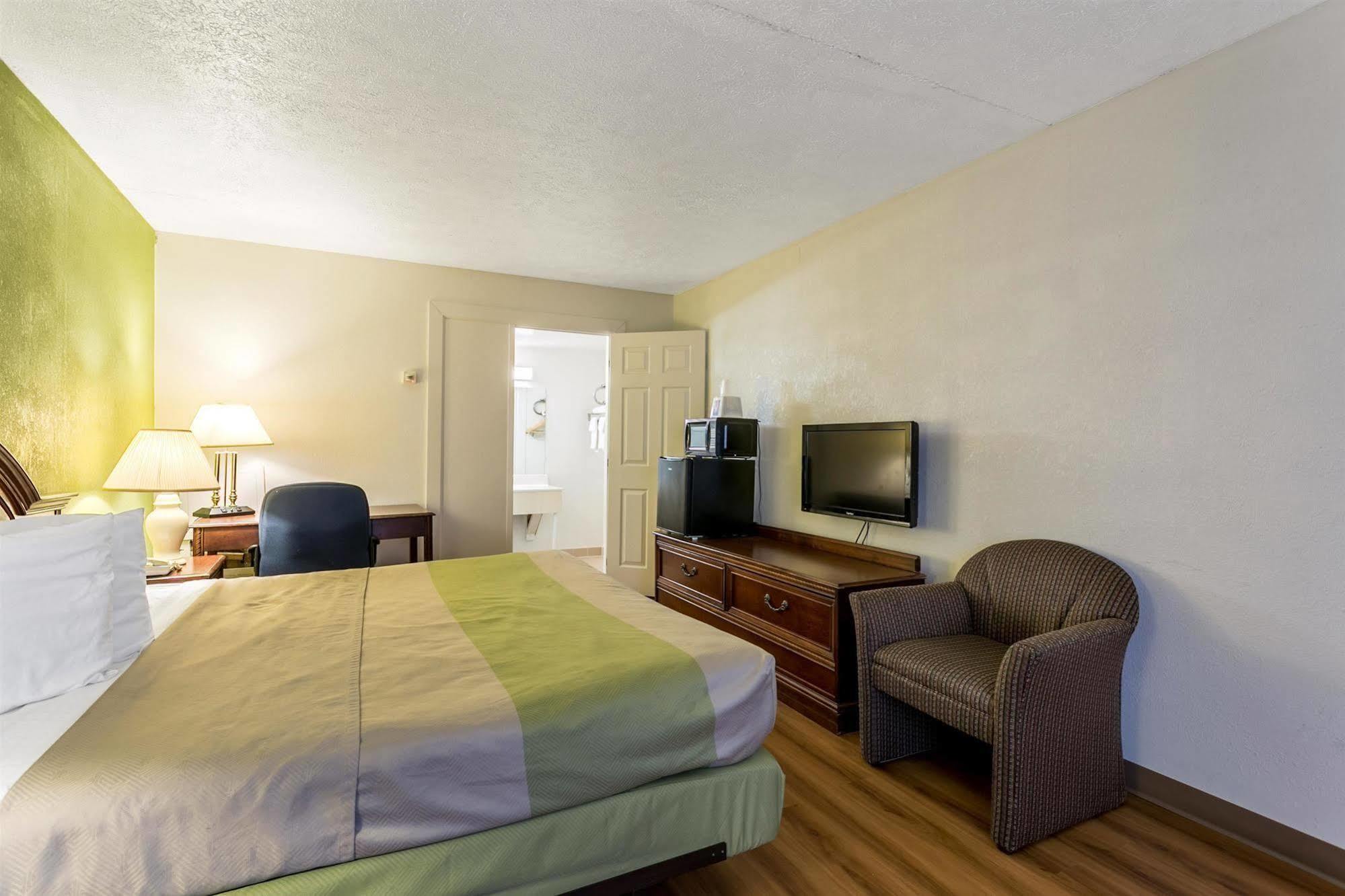 Americas Best Value Inn Edgewood, Md Экстерьер фото